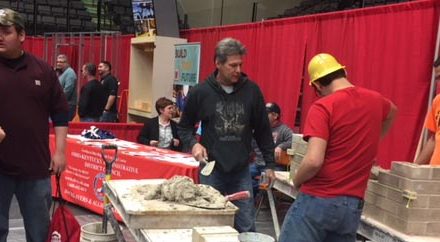 Construction Careers Job Fair Draws Hundreds of Students