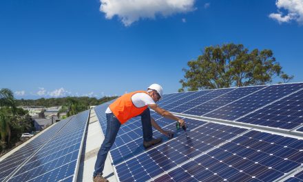 Ohio Building Trades testify for solar power facility in Midwest